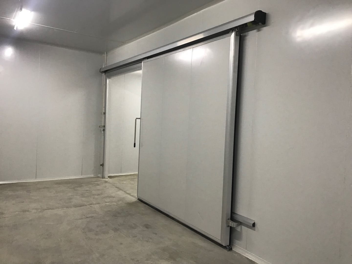  冷庫(kù)門(mén)常見(jiàn)故障和維護(hù)方法有哪些？